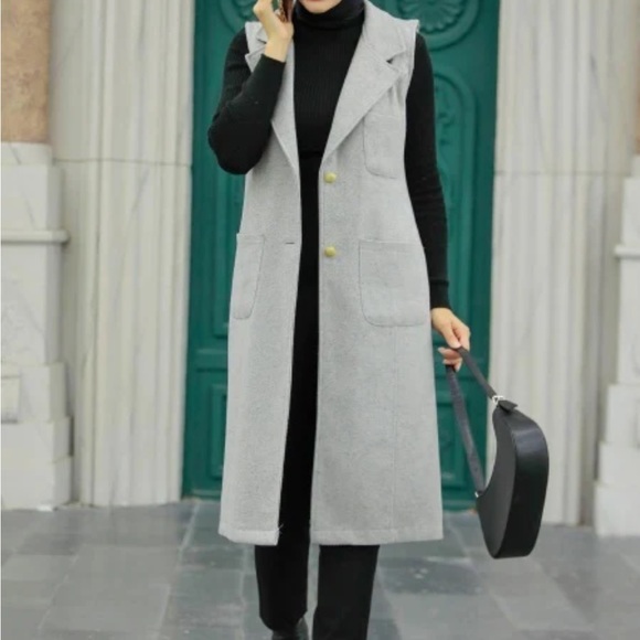 Women’s BUTTON DOWN BELTED VEST with Silver Buttons - Picture 1 of 6